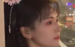 “黄蓉来开公交了！”湖北一美女司机走红 绝美笑颜引盛赞 本人发声！