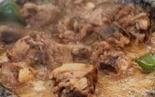 昔日“快餐顶流”！黄焖鸡米饭如今为何没人吃了？