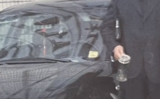 父子上演十亿家产争夺战 儿子:股份转让不存在欺骗行为!