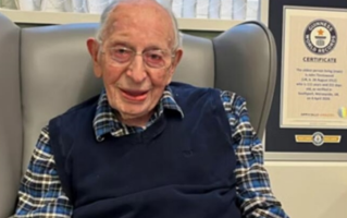 英国111岁男子被认定全球在世最长寿男性：自称是“运气好”！