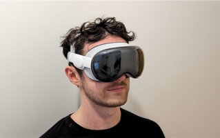 苹果Vision Pro销量惨淡：代工商已停产 ！