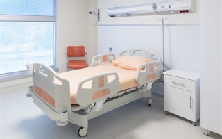 女孩穿上新鞋：突然高烧39℃不退 ！