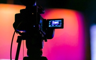 广州一餐饮店直播顾客用餐引争议：目前已整改 ！