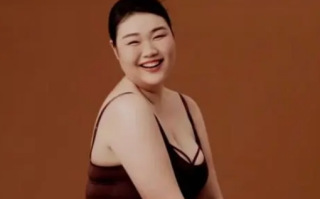 180斤山东女孩拍写真美哭网友 让我们一起自信起来！