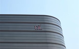 胖东来国庆8天卖了8.2亿 网友：基本实现一天一个“小目标”！