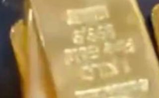 女生花20万买黄金亏掉两个月工资 本人回应：这下老实了！