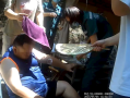 山东壮汉上山烧烤被热晕 因太胖出动8名消防员才抬回！