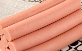 火爆大街小巷的淀粉肠是什么做的 业内人士揭秘！