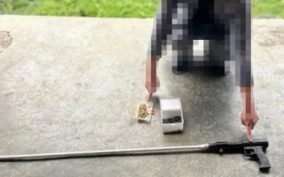 11岁男孩举报父亲私藏枪支 父亲被依法采取刑事强制措施！