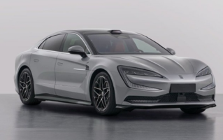 比亚迪首款千匹轿车！仰望U7证件照曝光！