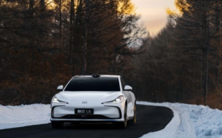 首搭准900V超快充固态电池！智己L6将于5月13日上市！