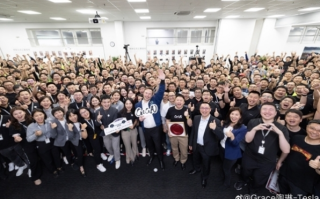 推迟访印来中国：马斯克被印度骂惨了！