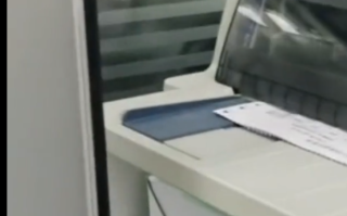 员工一年因迟到被扣20万工资合理吗 法院判了！