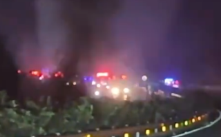 梅州高速塌方目击者发声 到底怎么回事