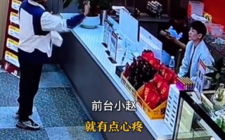 18岁小伙帮聋哑外卖员指路后落泪 小伙一年前还是个“精神小伙”！