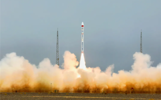 谷神星一号运载火箭十日三捷：爱神星留轨试验平台成功入轨！