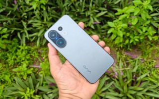 vivo S50系列预热：搭载旗舰三大件 堆料最猛的一代S ！