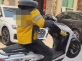 小伙1.9万元改装了一辆电动自行车：车速可飚至130公里/时！