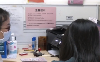 女子反复咳嗽：竟因20年前吞下笔帽！