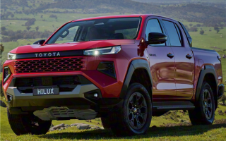 丰田“不死鸟”上新 全新海拉克斯皮卡发布：首次用上纯电 !