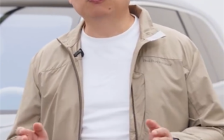余承东详解问界M8碰撞解锁冗余模块：我们把钱花在看不见的地方！