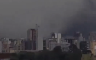 罕见天象 巴西南部惊现“滩云”奇观：这常常是雷雨降临的前兆！