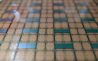 首次!中国芯片领域取得新突破 改进光刻胶缺点:提升7nm及以下先进制程良率! 首次!中国芯片领域取得新突破 改进光刻胶缺点:提升7nm及以下先进制程良率!