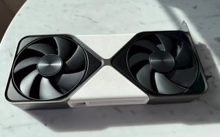 玩家自制纯白色RTX 4090:只差一点就完美! 玩家自制纯白色RTX 4090:只差一点就完美!