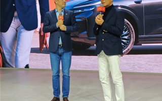 李斌：如果能穿越回2017年 做个增程多挣点钱也挺好 ！