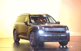 领克全新旗舰六座SUV！领克900首发亮相：2.0T、三电机上车！