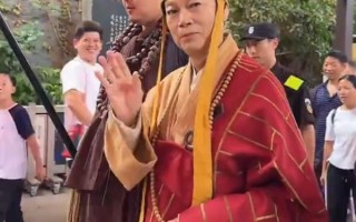 国庆长假多位老戏骨集体景区再“上岗”：大话西游唐僧、鸠摩智等重现经典角色！