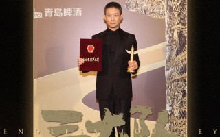 张译二封华表奖影帝 本人回应息影状态：陪陪我的猫 去人多的地方！