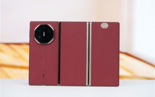华为拟9月发新三折叠！19999元起Mate XT销量曝光：已超40万台！