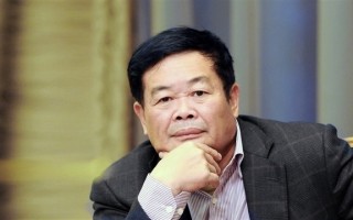 曹德旺：AI只是工具 不是发展方向！
