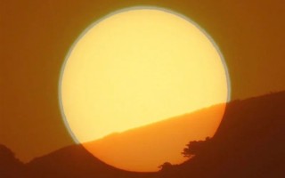 最高速度、最近距离！地球“掠过”今年最大的太阳！