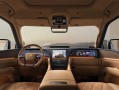 比亚迪售价超百万的豪华SUV！仰望U8L内饰官图公布：一深一浅！