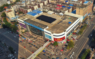 于东来官宣将关闭多家胖东来门店：经营都很好、但因老或小品质跟不上！