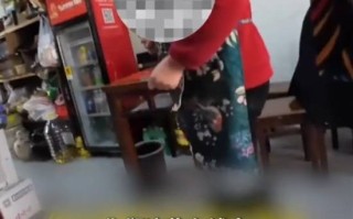 女子挑战不花钱生活蹭饭 被餐馆老板教育：不帮有钱人 ！